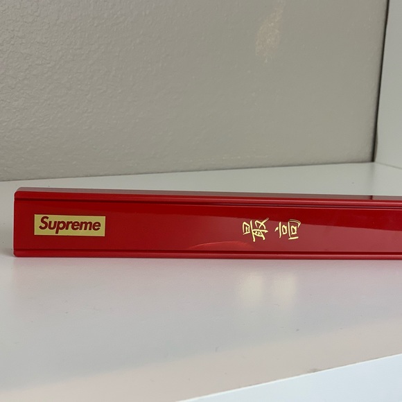 Supreme Chopsticks Set Red - Picture 2 of 5